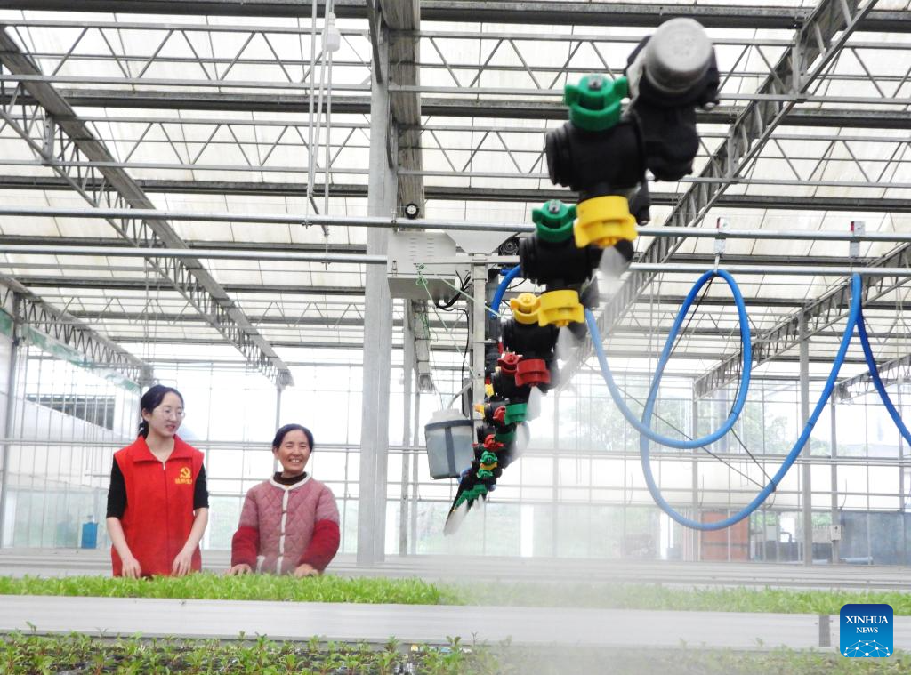 Modern technologies used during spring ploughing across China