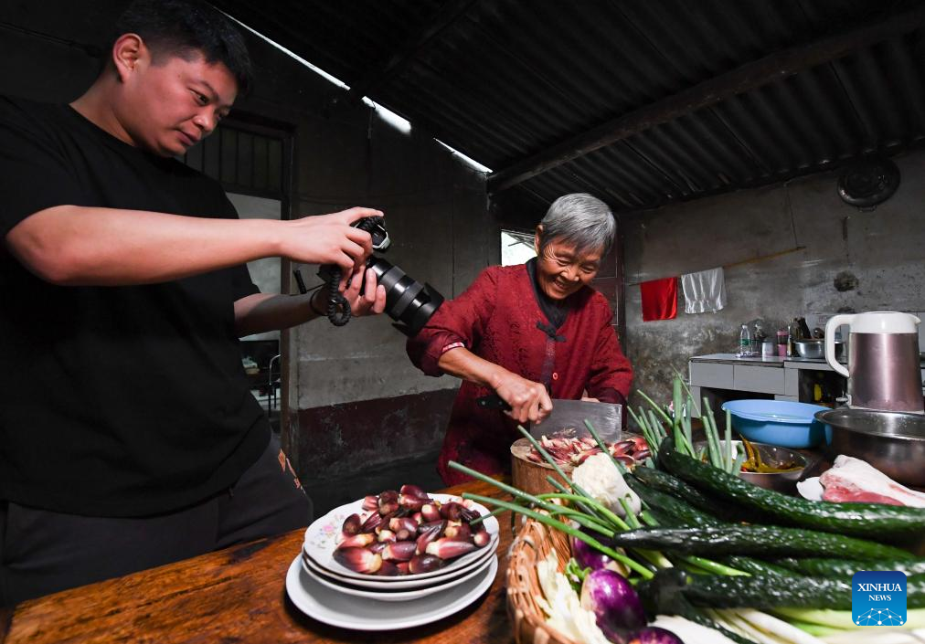 China Focus: Rural influencers breathe new life into countryside