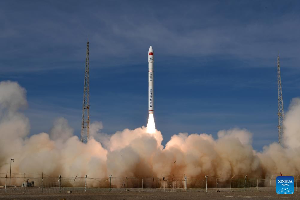 China launches 8 new satellites