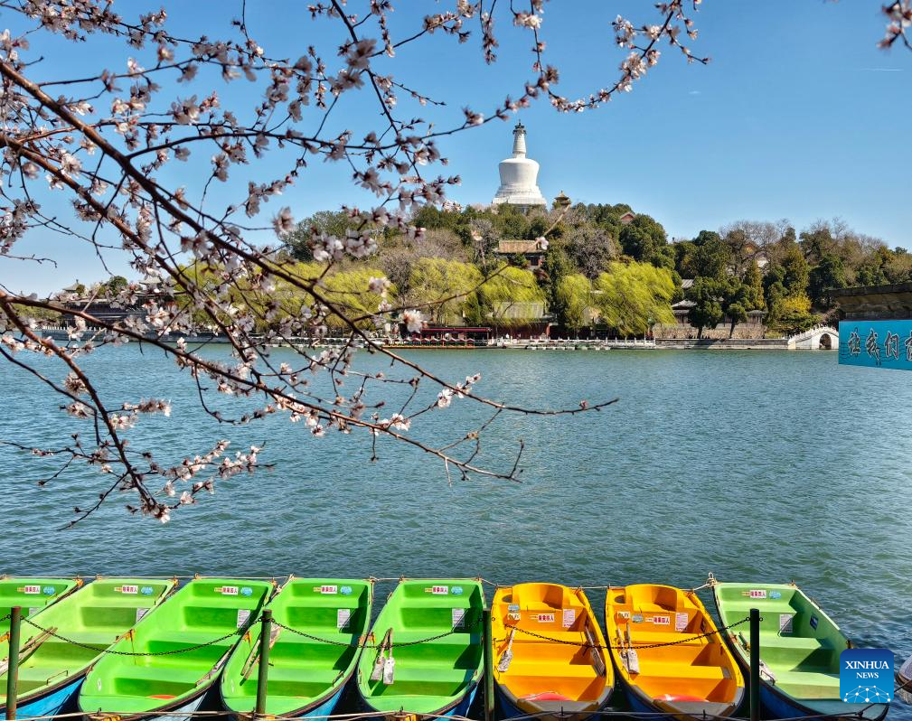 Spring Equinox marked across China