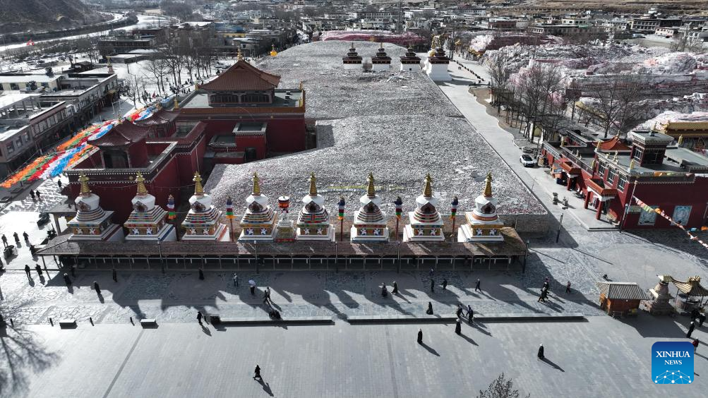 In pics: Cultural relic Jiana mani stone mound in Yushu, China's Qinghai