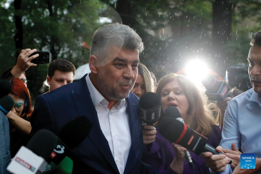 Romanian PM announces resignation