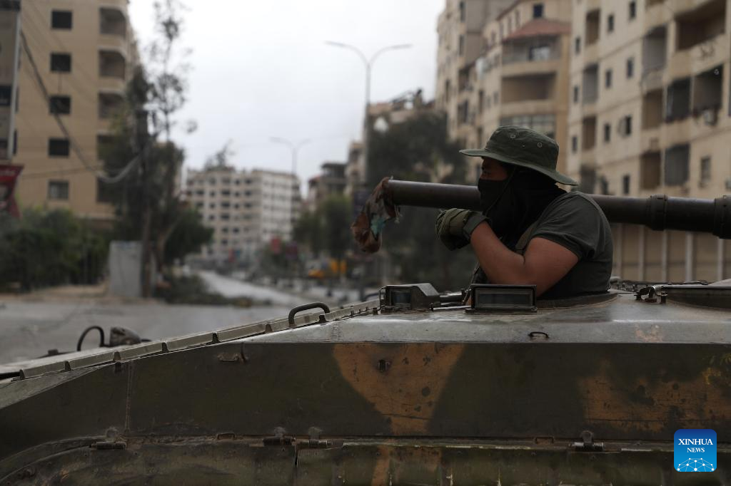 Death toll rises to 39 in sectarian clashes near Damascus as ceasefire falters