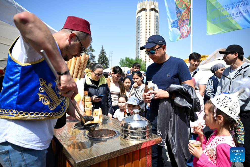 Festival held in Almaty to celebrate Kazakhstan's National Unity Day