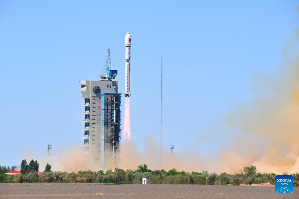 China launches space computing satellite constellation