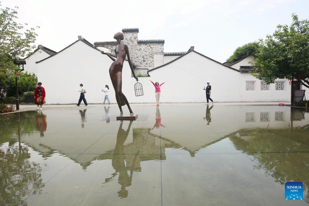 Tourism Day marked across China