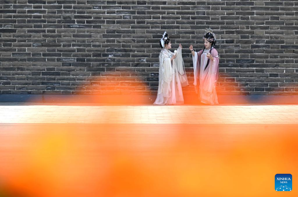 Tourism Day marked across China