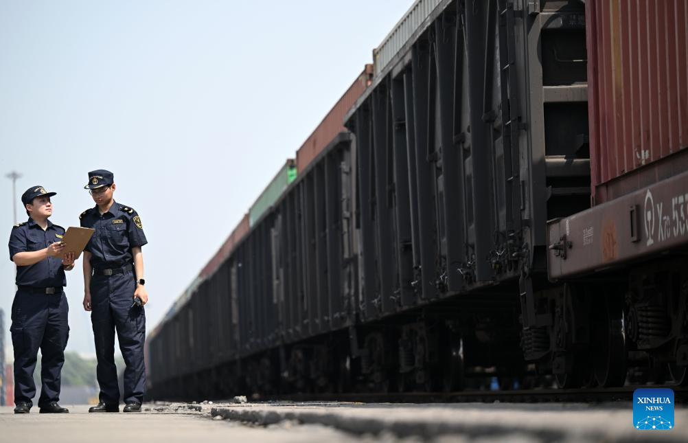 China-Central Asia freight train departs from Tianjin Port to Tashkent