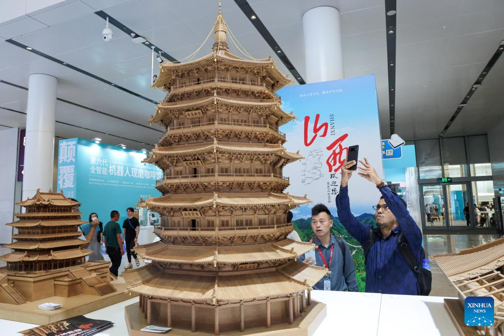 21st China (Shenzhen) Int'l Cultural Industries Fair kicks off