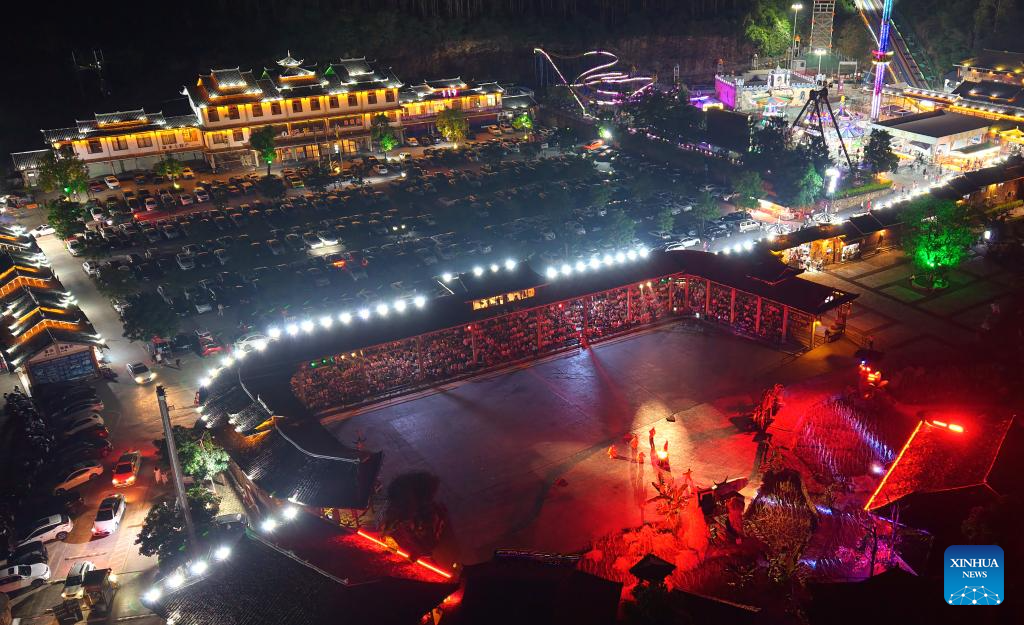 Night economy booms in south China's Guangxi