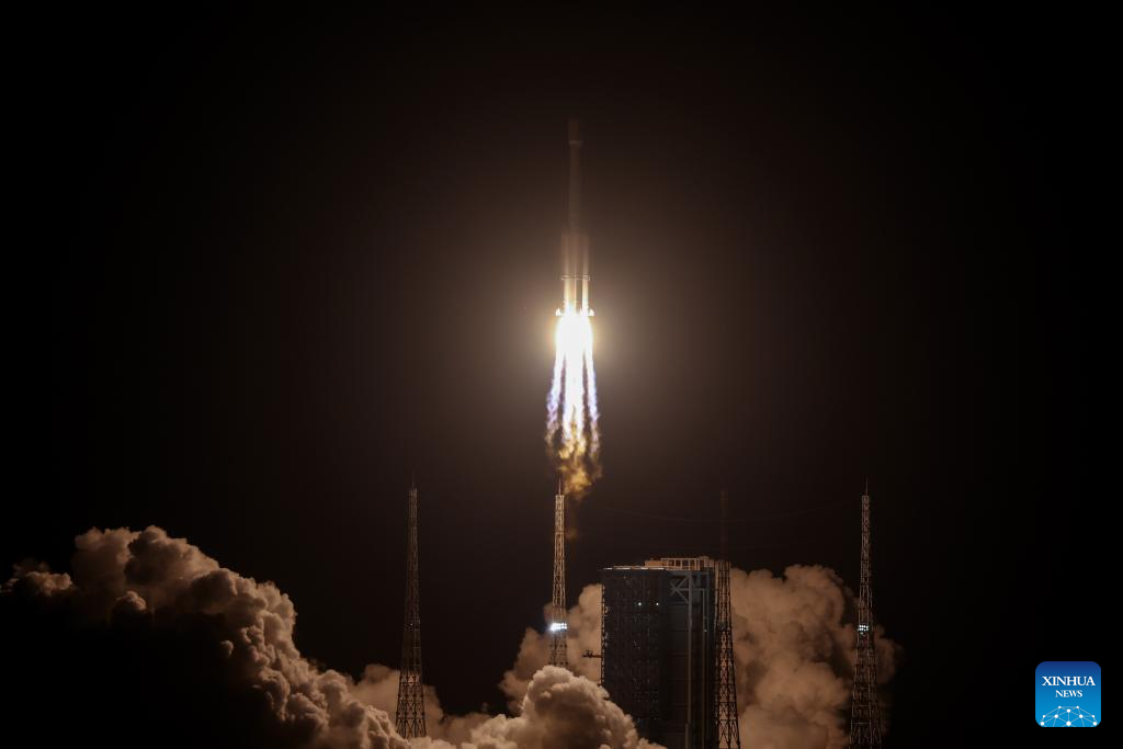 China launches new communication satellite