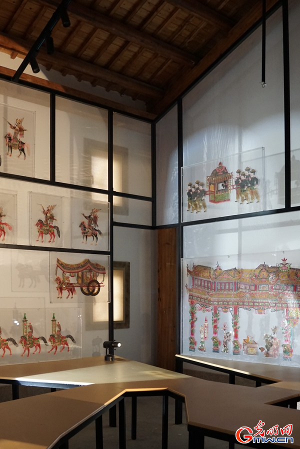 Traditional shadow puppetry breathes new life at Pingshan Changshou Drama Valley