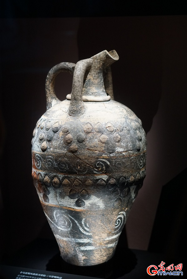 New exhibition opens at Palace Museum promoting dialogue between civilizations