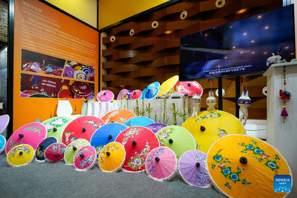 9th Int'l Festival of Intangible Cultural Heritage held in Chengdu