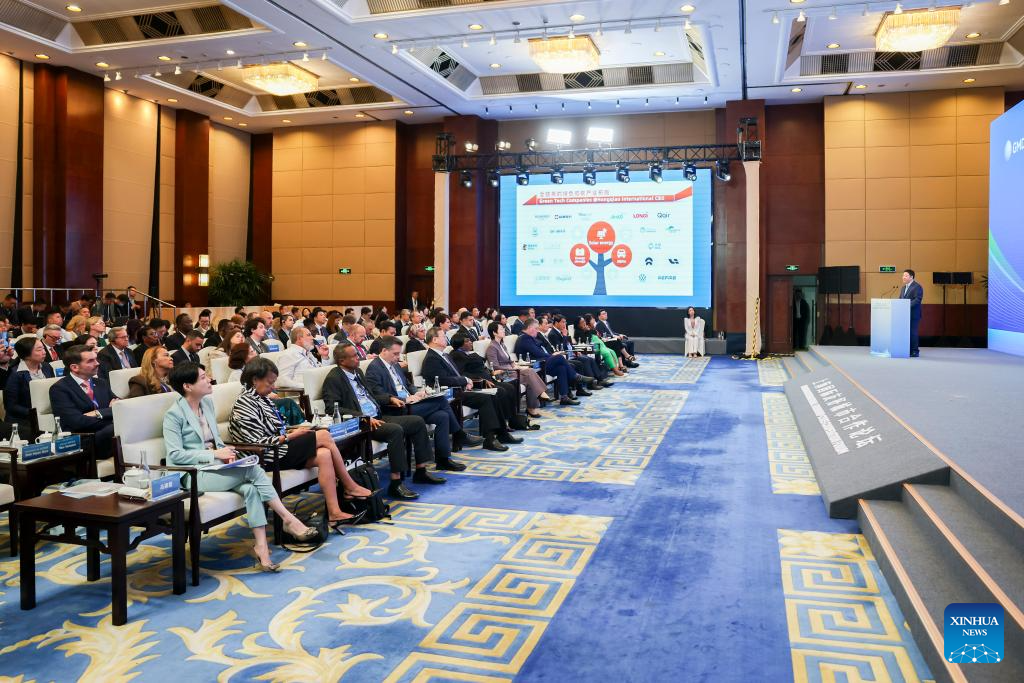 Mayors from around the world gather in Shanghai for cooperation dialogue