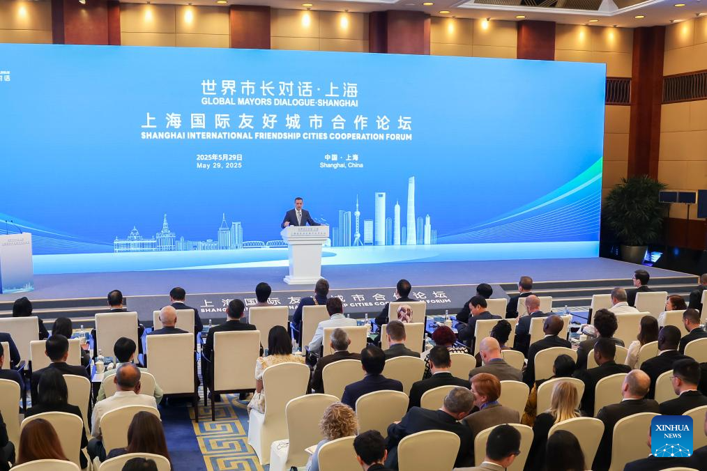 Mayors from around the world gather in Shanghai for cooperation dialogue