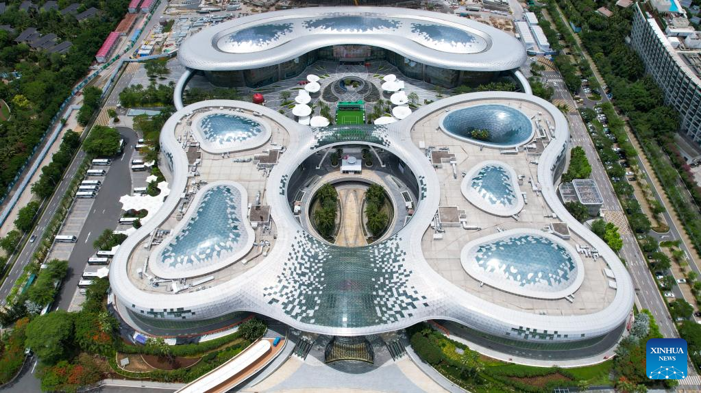 China's Hainan promotes development of duty-free shopping sector