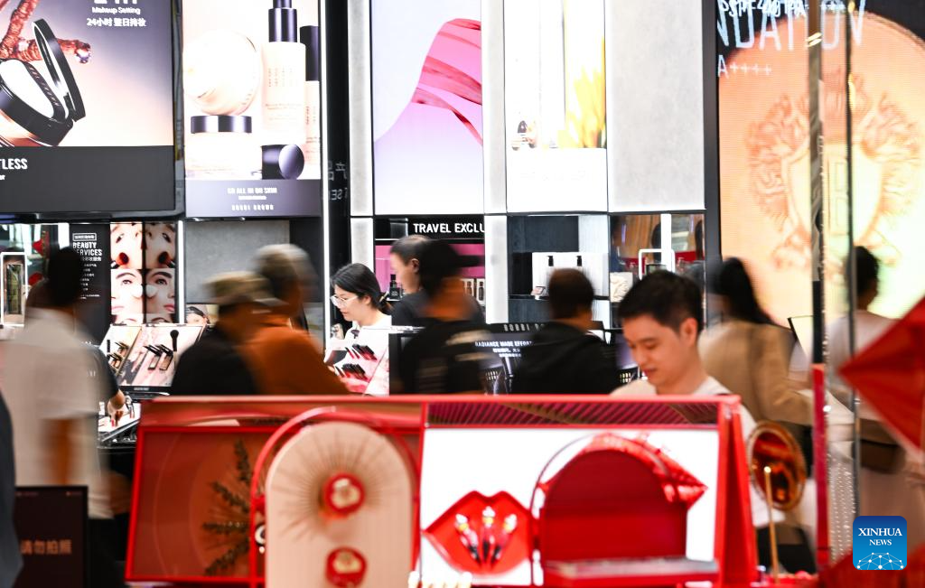 China's Hainan promotes development of duty-free shopping sector