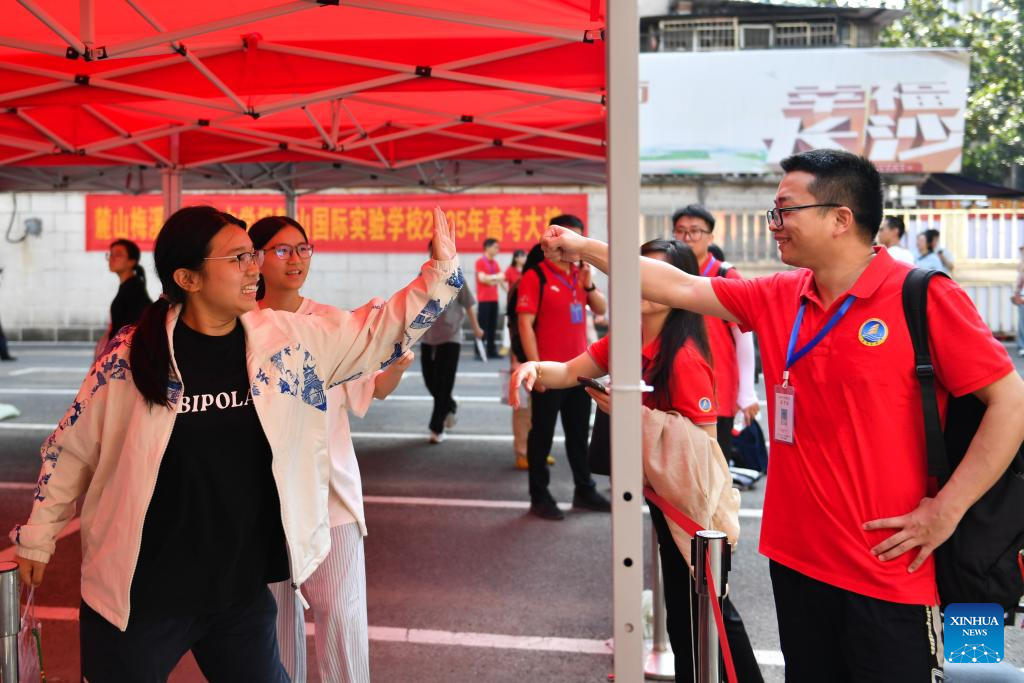 2025 college entrance exam kicks off nationwide