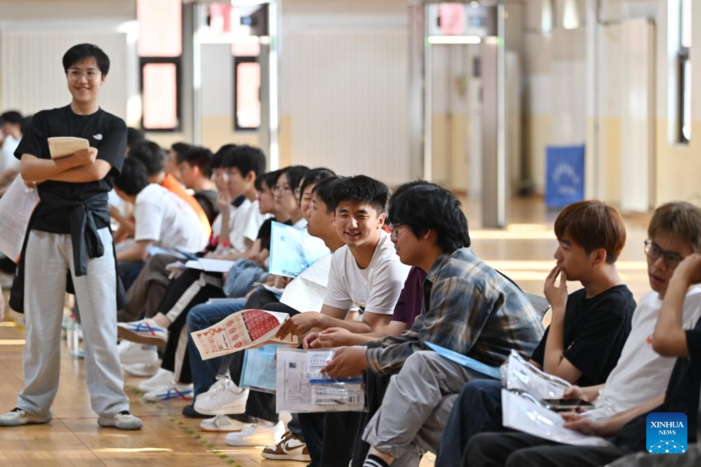 2025 college entrance exam kicks off nationwide