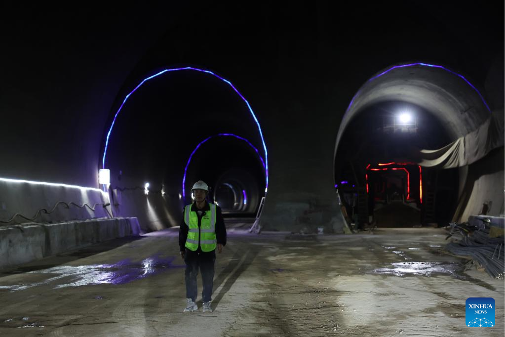 Zhaowan Tunnel of Lanzhou-Hezuo high-speed railway under construction in China's Gansu