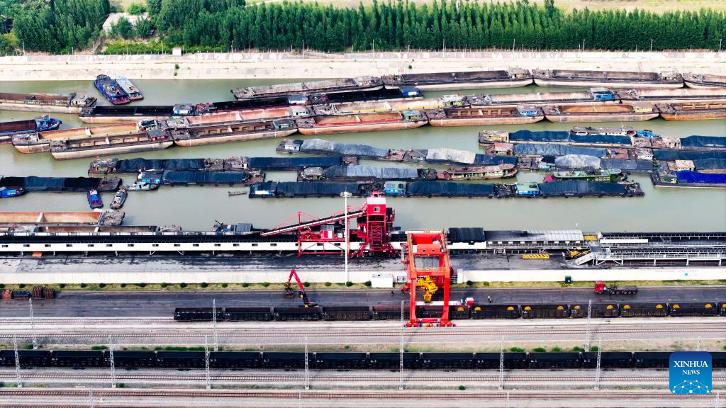 Liangshan Port boosts coal transport efficiency amid summer demand surge