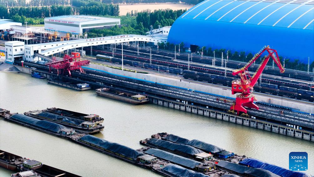Liangshan Port boosts coal transport efficiency amid summer demand surge