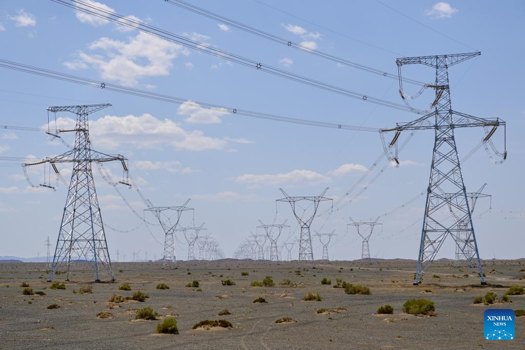 New ultra-high voltage project begins operation to deliver power from Xinjiang to Chongqing
