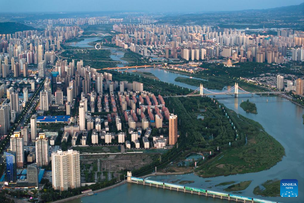 City view of Baoji, China's Shaanxi