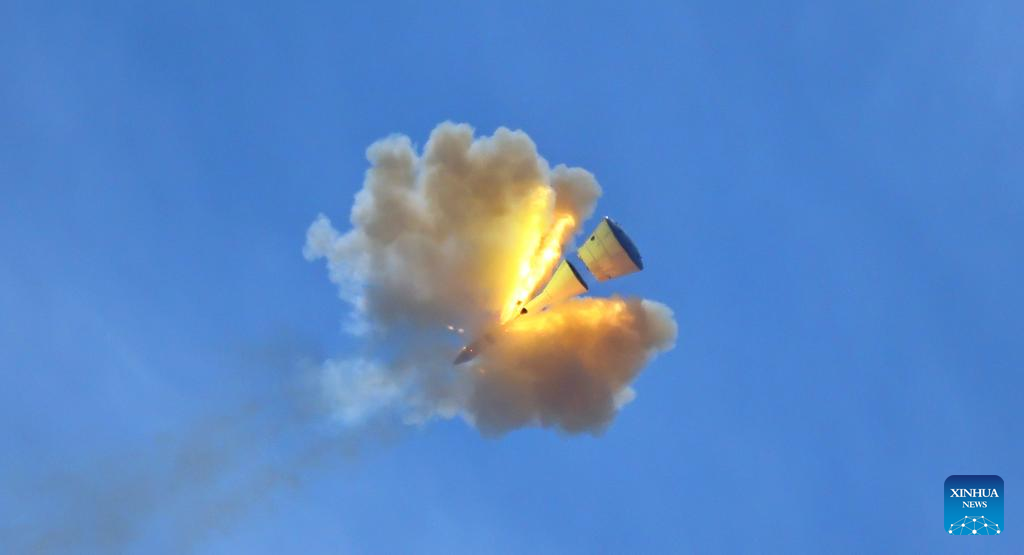 China's new-generation manned spacecraft completes zero-altitude escape flight test