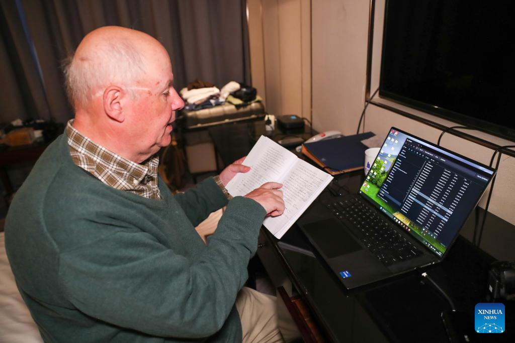 Dutch scholar delves deep into world of Chinese folk songs