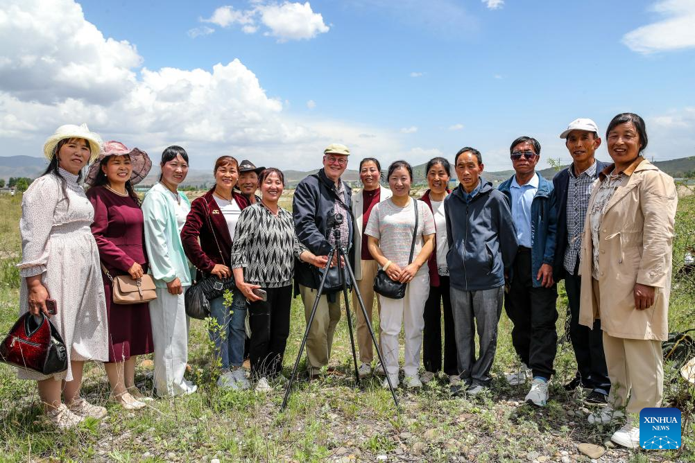 Dutch scholar delves deep into world of Chinese folk songs