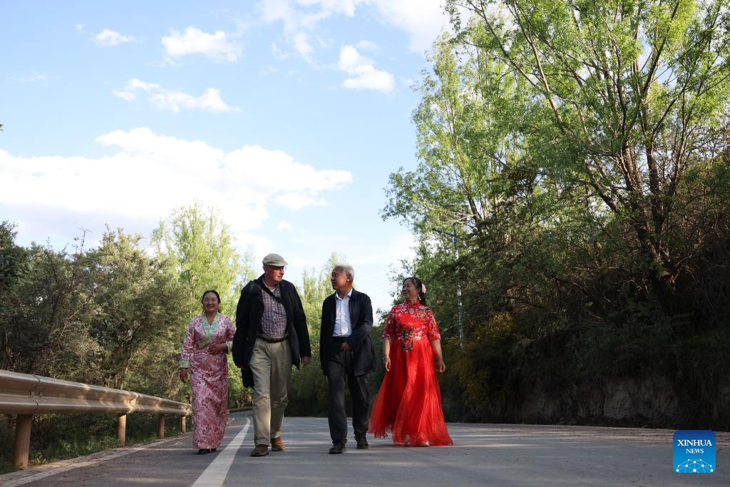 Dutch scholar delves deep into world of Chinese folk songs