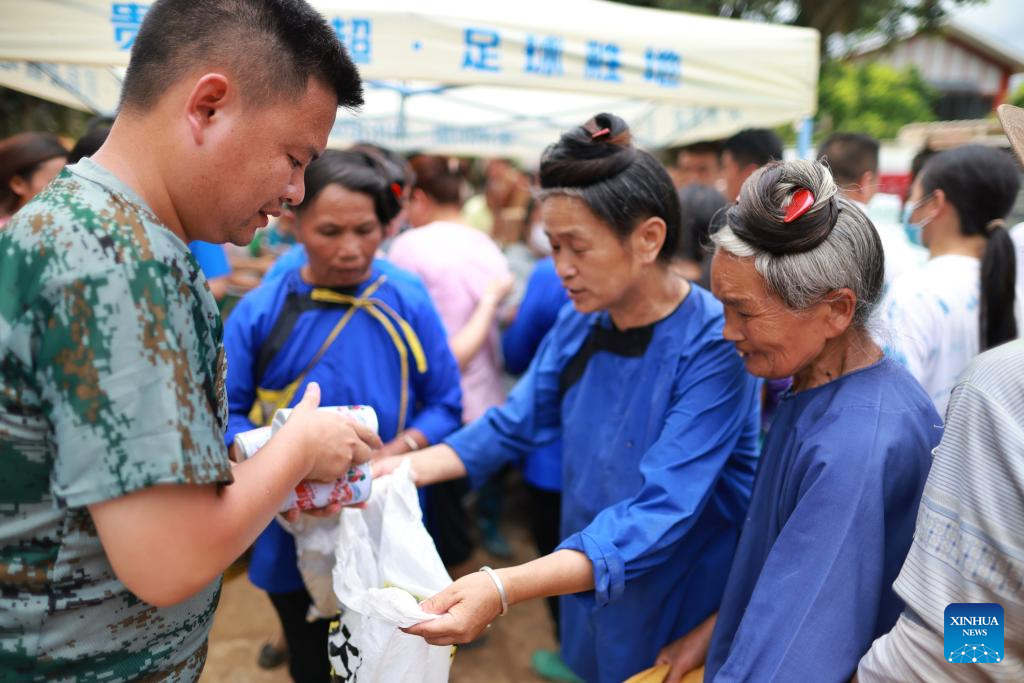 Relief efforts continue in flood-hit Rongjiang, Guizhou