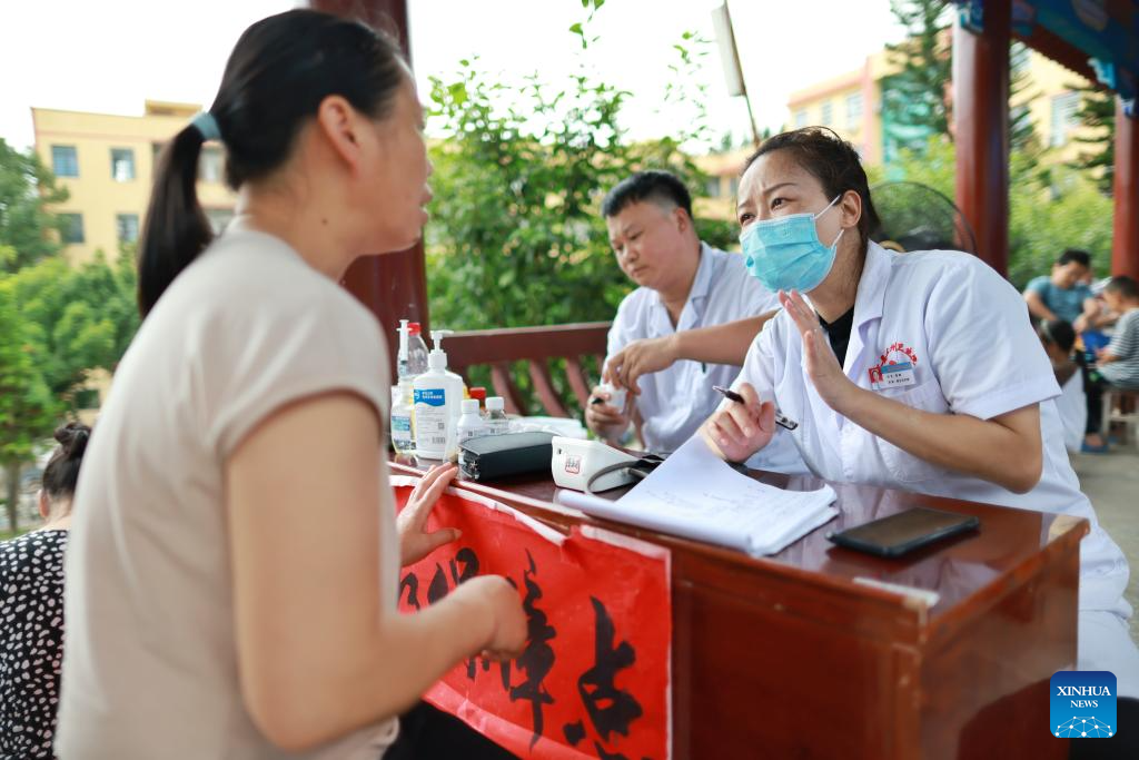 Relief efforts continue in flood-hit Rongjiang, Guizhou