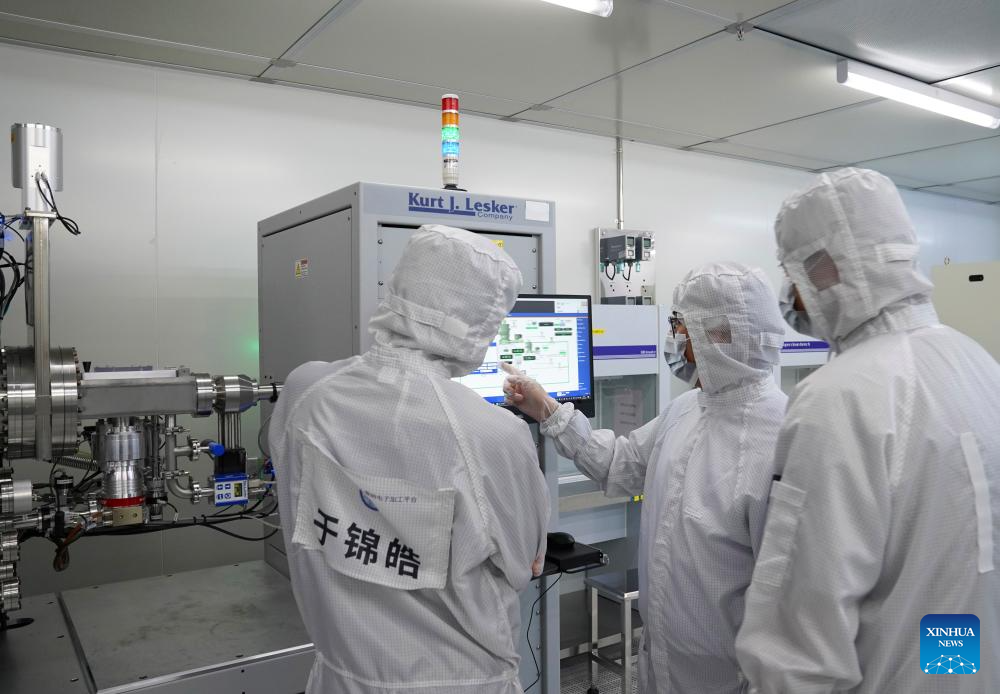 China Focus: Chinese research team launches clinical trial for invasive brain-computer interface