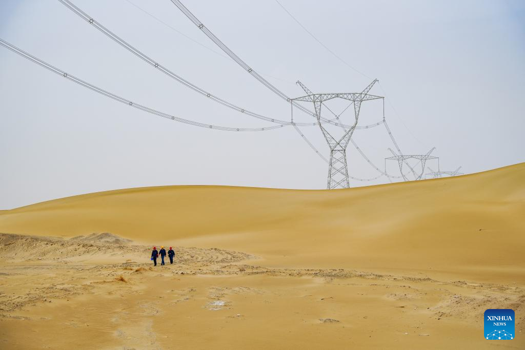 Xinjiang, key sending hub in China's west-to-east power transmission program