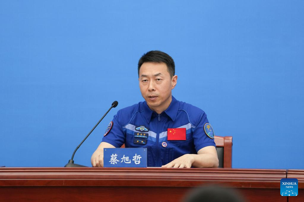 Shenzhou-19 astronauts meet press after return from space