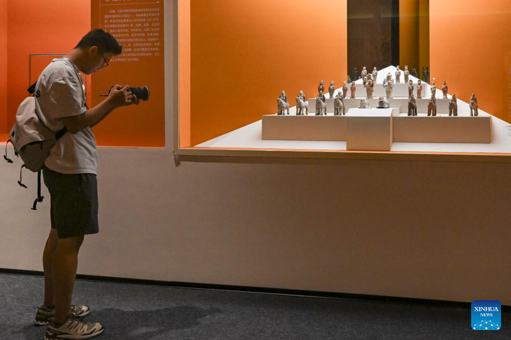 Cultural relics from Guyuan City exhibited at Shanghai Museum East