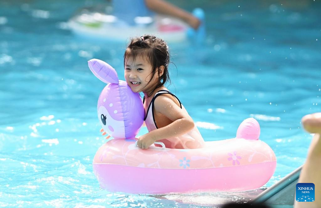 Heatwaves ignite cooling economy across China