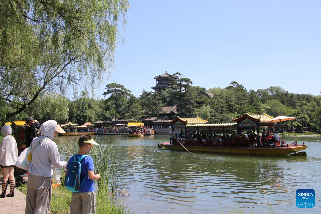 Heatwaves ignite cooling economy across China