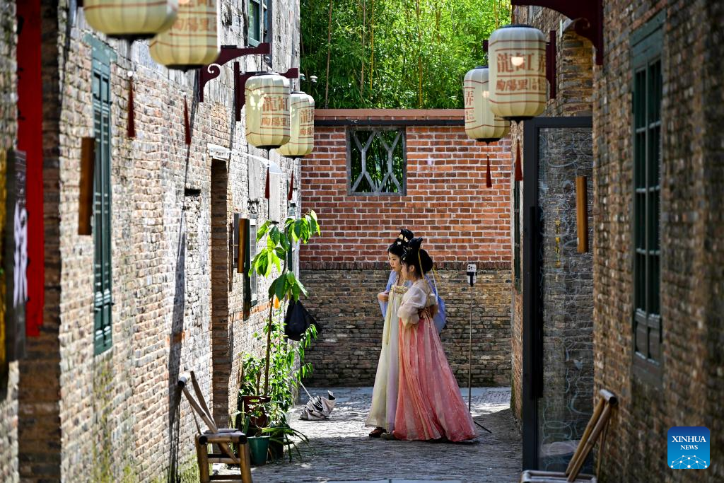 Old district in China's Jiangxi becomes thriving hub for cultural innovation, tourism