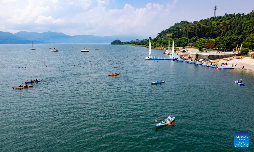 Summer tourism booms in Yunnan's scenic areas