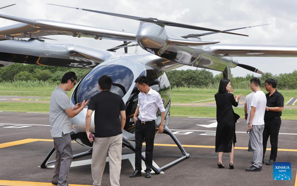 China-made tonne-class eVTOL delivered