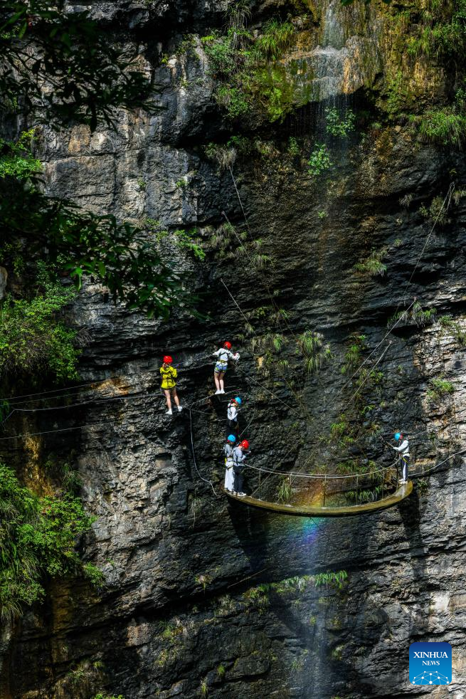 Unique Karst landscape in SW China's Guizhou attracts tourists