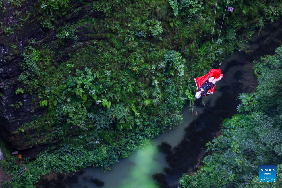 Unique Karst landscape in SW China's Guizhou attracts tourists