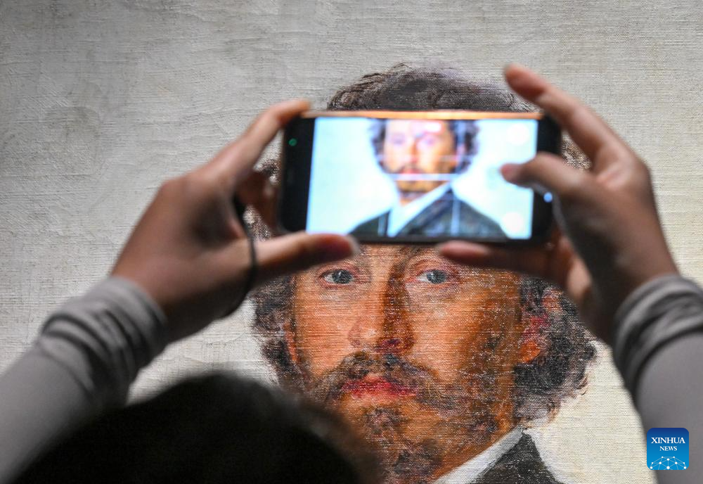 Exhibition showcasing works by Russian painter kicks off at National Museum in Beijing