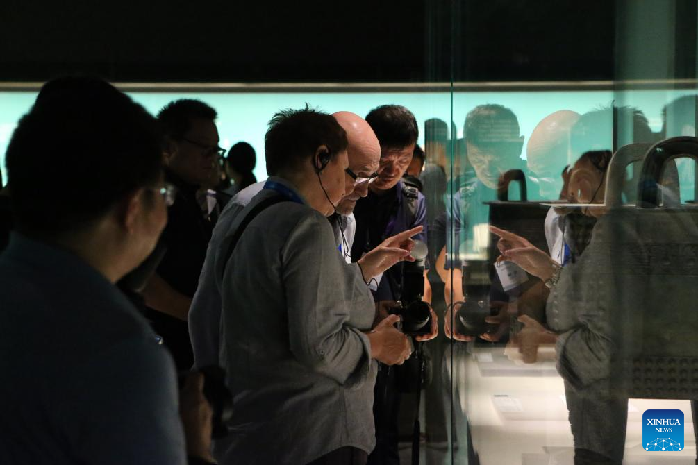 Participants of SCO Media and Think Tank Summit visit various locations in Henan