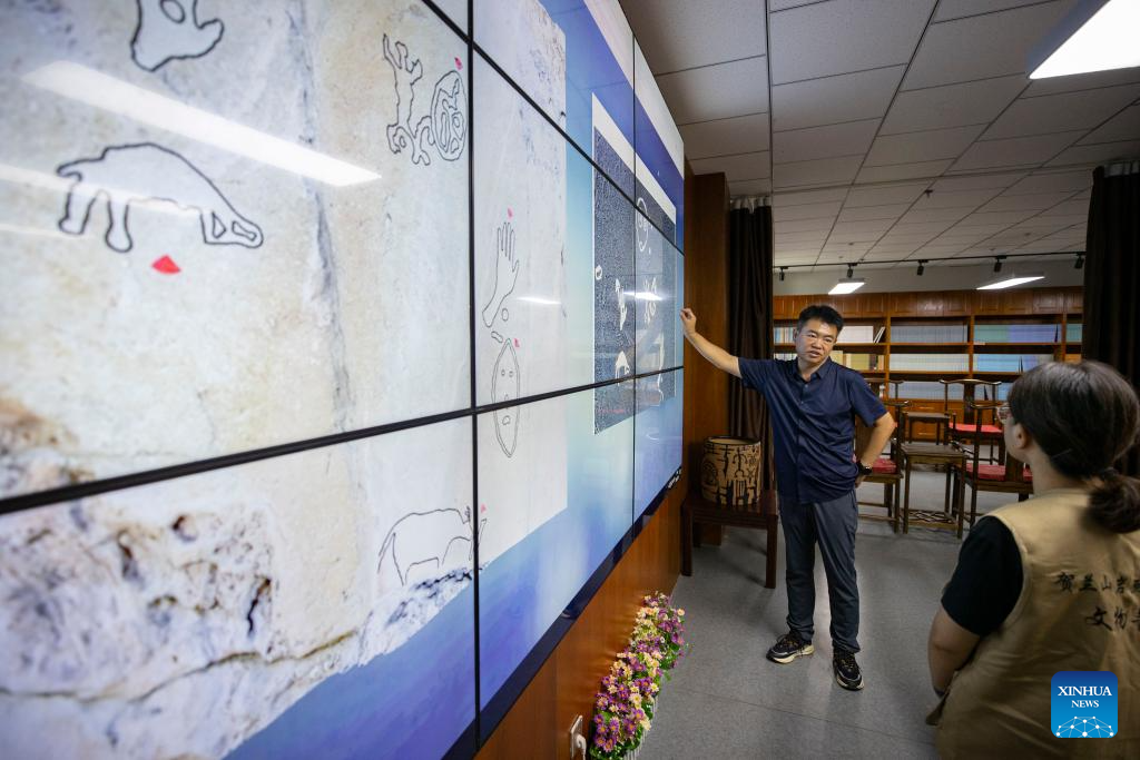 In pics: protection of cliff painting at Helan Mountain in Yinchuan
