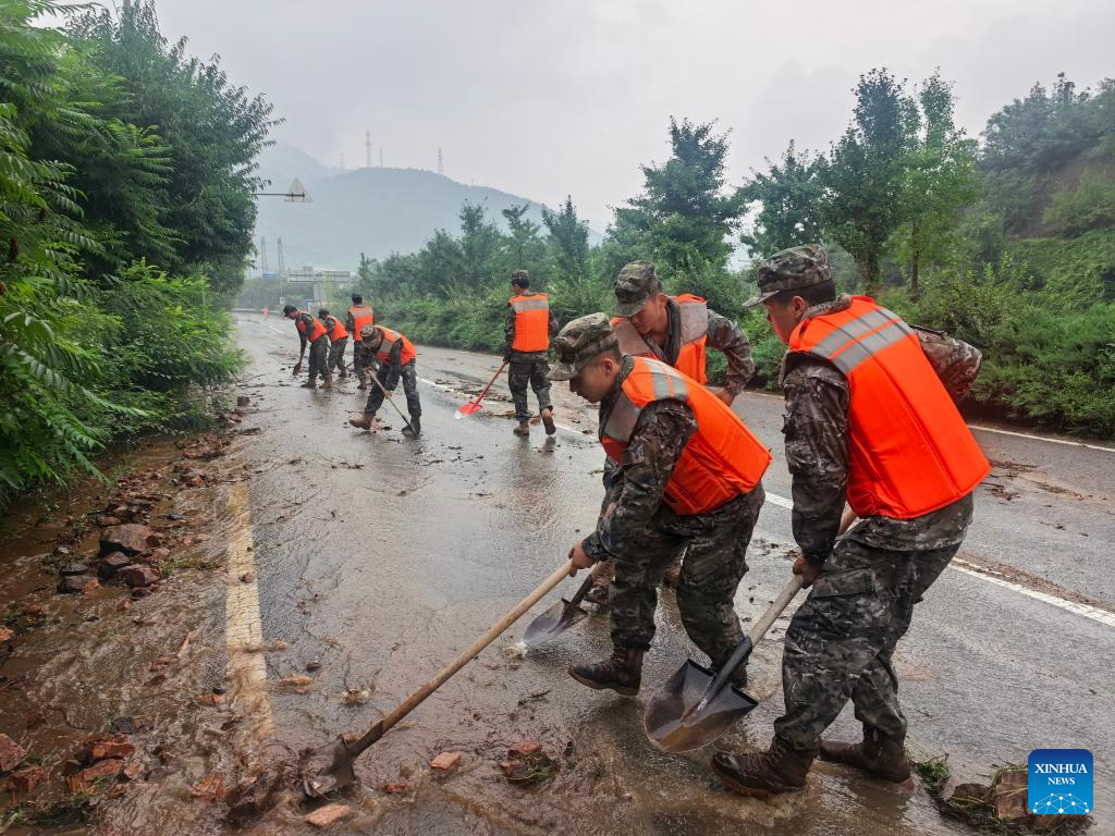 Rainstorm forces evacuation of over 3,000 residents in suburban Beijing
